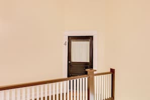 Apartment (0 Bedroom) | Interior - Walk to Courthouse Sq! Loft-style Marshall Studio (Marshall)