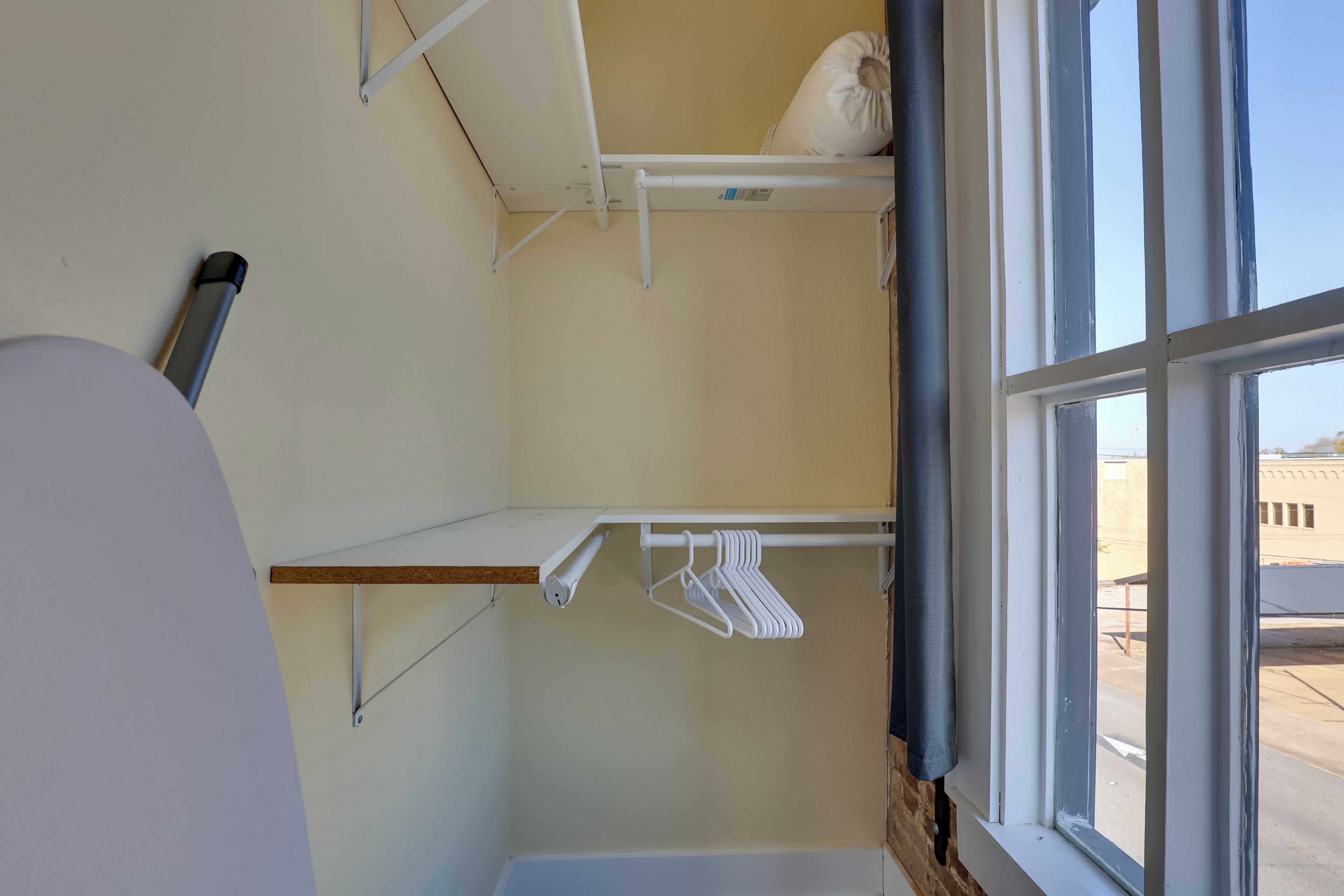 Apartment (0 Bedroom) | Interior