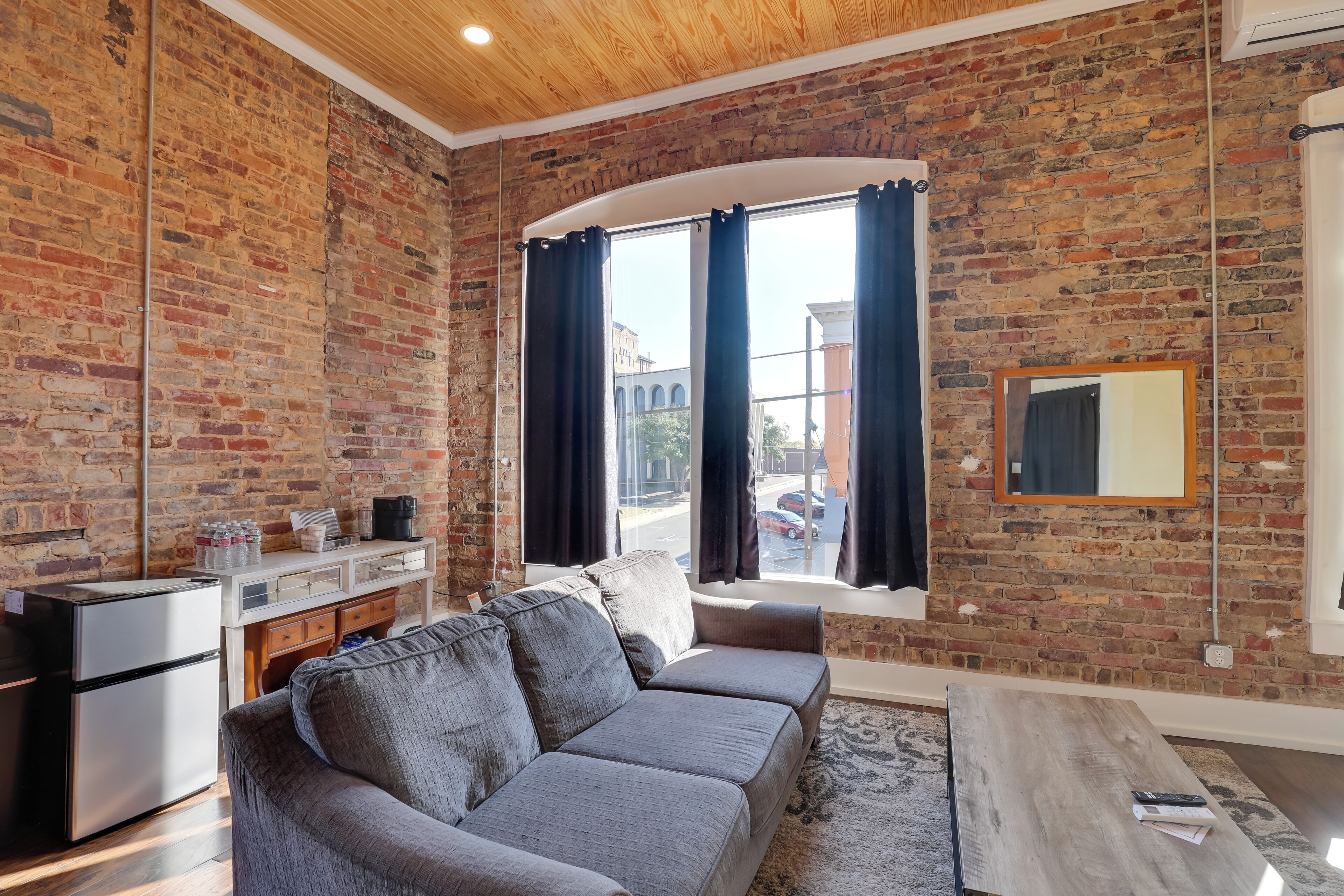 Apartment (0 Bedroom) | Interior