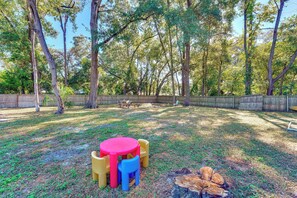 House (2 Bedrooms) | Interior - Kayak, Snorkel & More: Quiet Home in High Springs! (High Springs)