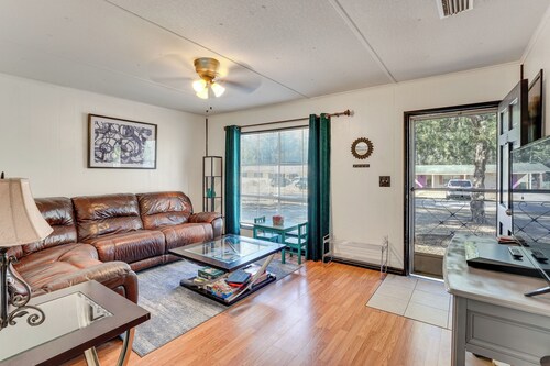 Paddle, Hike & More: Quiet Home in High Springs!