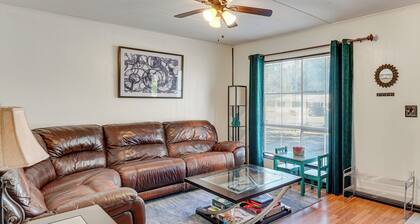 Kayak, Snorkel & More: Quiet Home in High Springs!