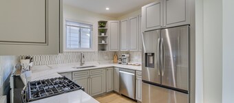 Shop, Dine & Unwind: Oak Park Home w/ Private Yard