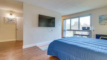 Apartment (0 Bedroom) | Interior