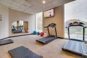 Apartment (0 Bedroom) | Interior - Detroit Gem: Walk to Stadiums, Parks & Hospitals (Detroit)