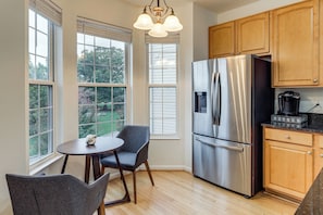 Apartment (4 Bedrooms) | Interior - 1 Mi to Dtwn Cincinnati: Spacious Townhome w/ Deck (Cincinnati)