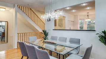 Apartamento (4 Bedrooms) | Parte interna