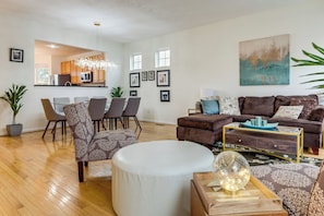Apartment (4 Bedrooms) | Interior - 1 Mi to Dtwn Cincinnati: Spacious Townhome w/ Deck (Cincinnati)