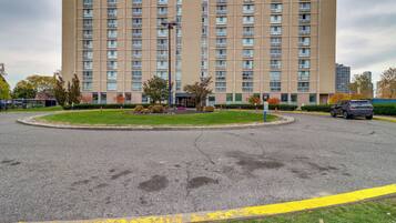 Apartment (0 Bedroom) | Interior