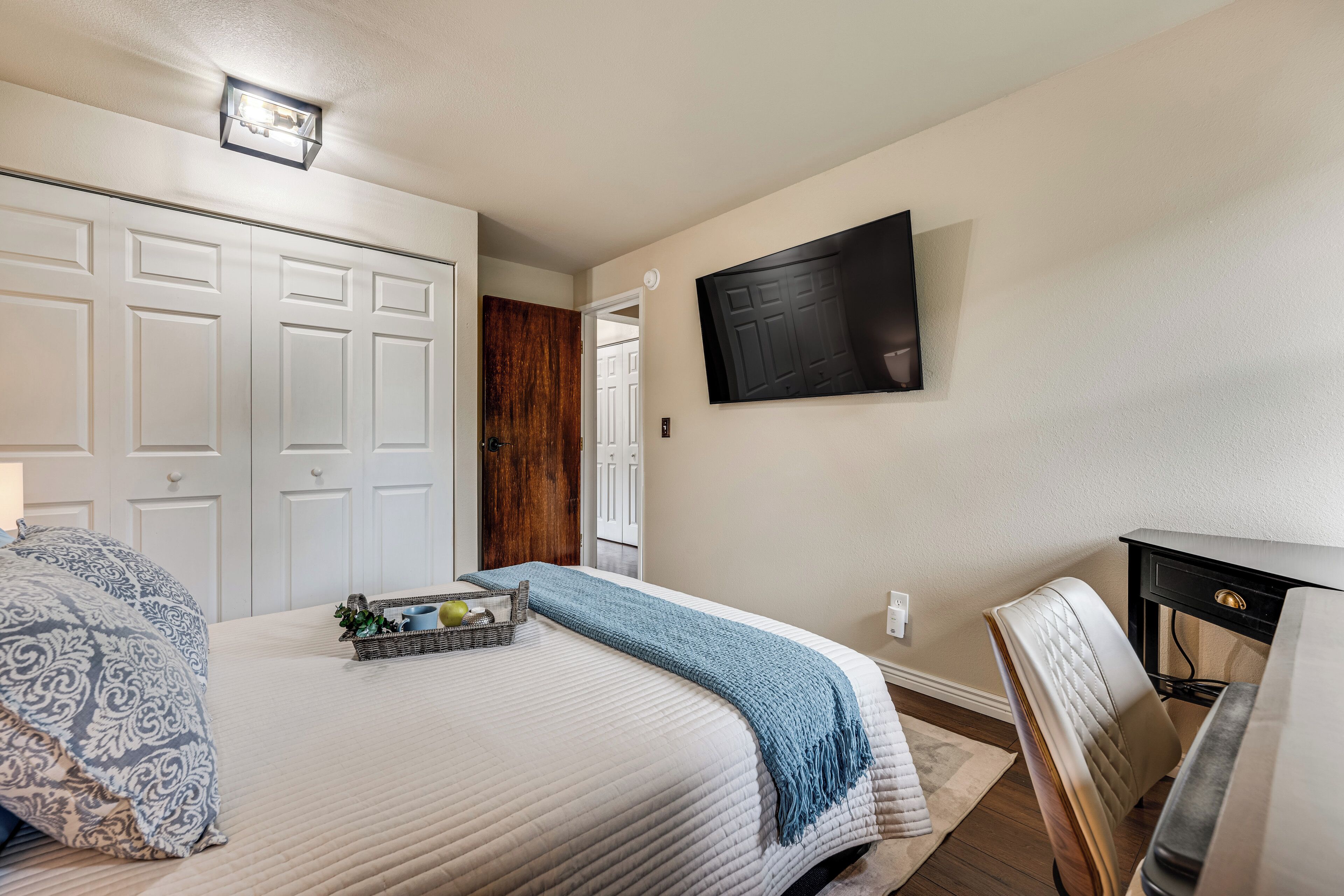 Apartment (1 Bedroom) | Interior