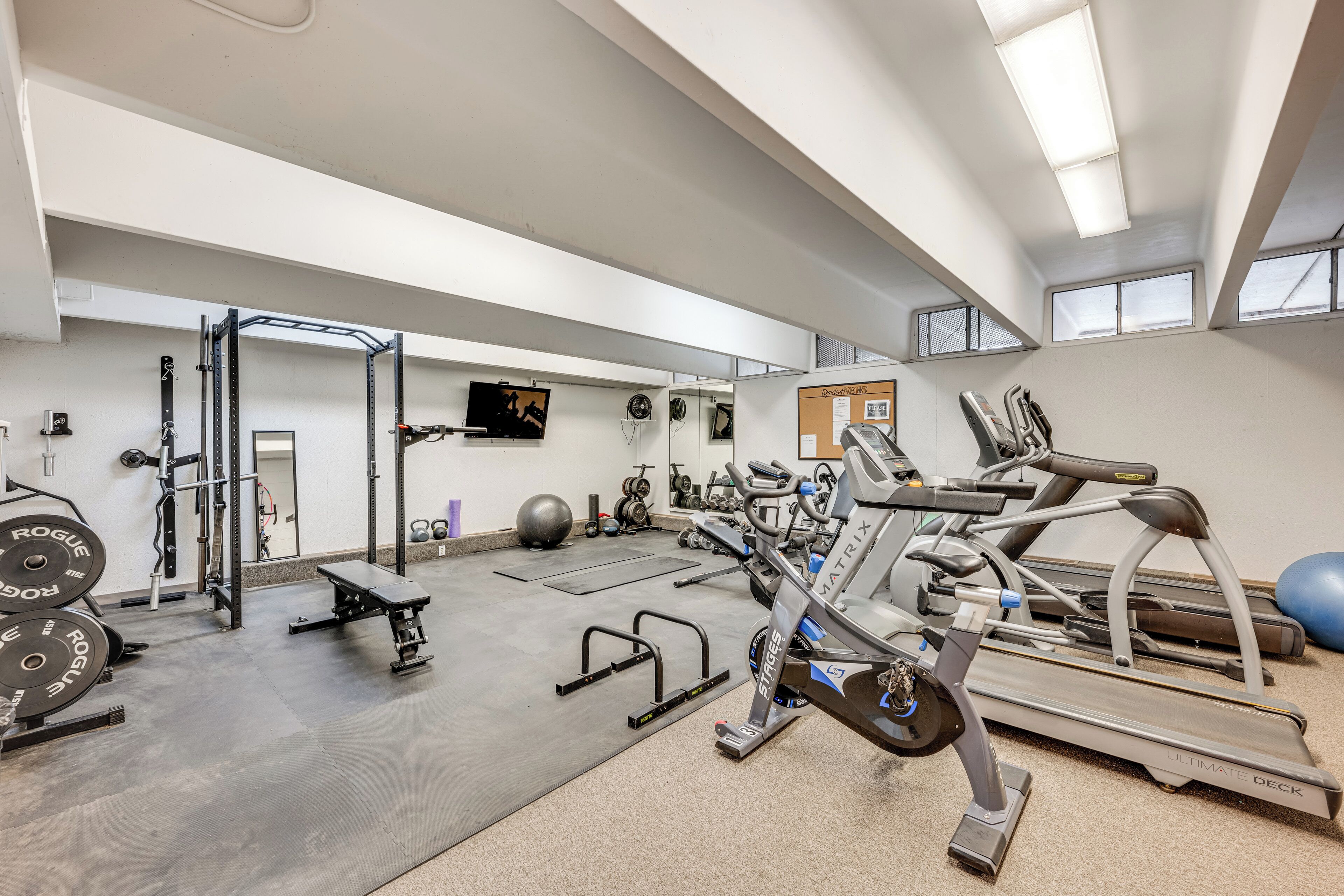 Apartment (1 Bedroom) | Interior