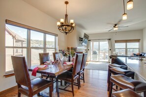 Interior - < 5 Mi to Winter Park: Family Base Camp w/ Hot Tub (Fraser)