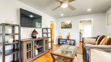 House (1 Bedroom) | Interior