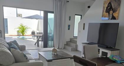 Casa Xanadu 1BR with private pool in Cupecoy