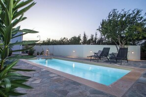Outdoor pool - Villa Verona Pool (Rhodes)