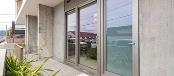 Petone City Studio with Outdoor Space