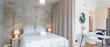 1 bedroom, WiFi, bed sheets