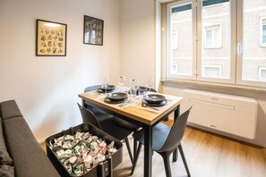 Dining - Modern style apartment in the center (BOLOGNA)