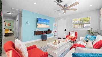 Tv, videospil, kontorer