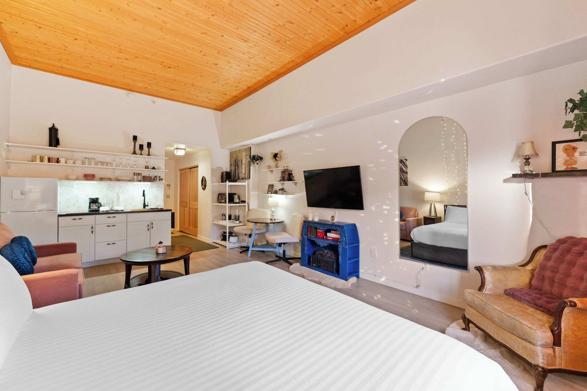 Wifi gratis y ropa de cama 