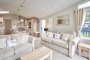 House | 2 bedrooms, Internet - Host Stay Flamingo Lodge (York)