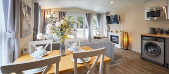 Host Stay Lucas Lodge