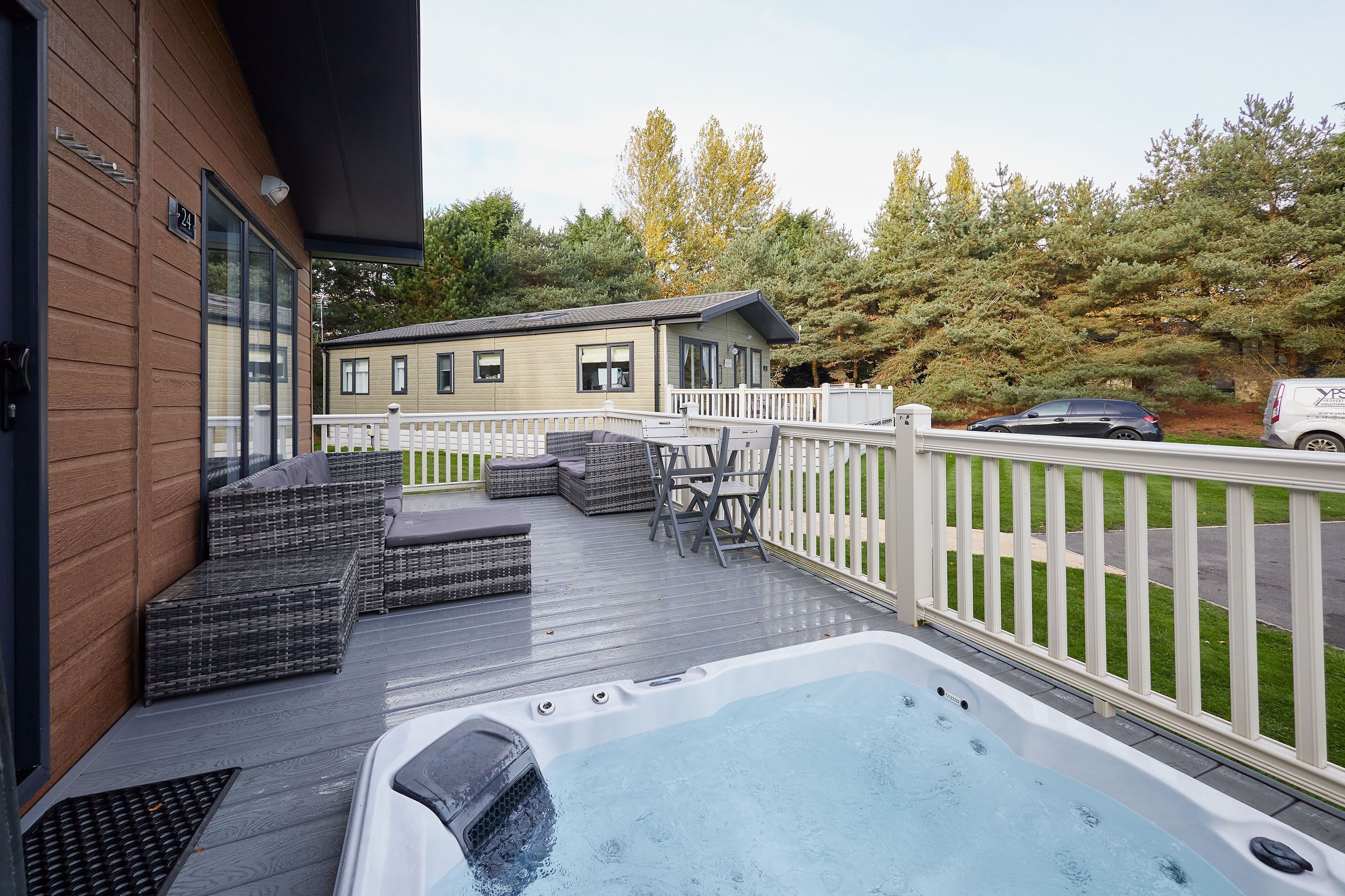 独立别墅 | 2 多间卧室、办公桌、高速上网