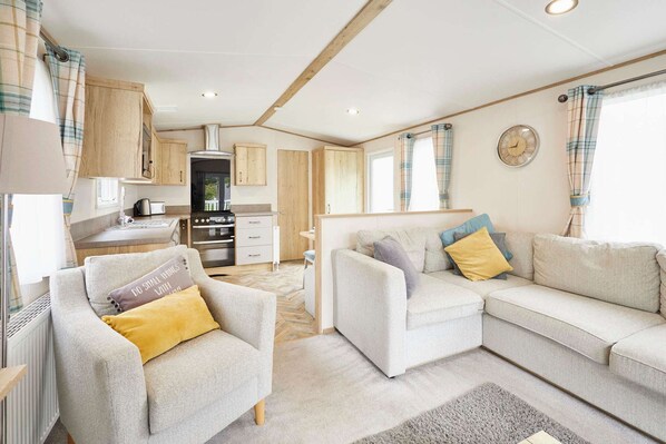 House | 2 bedrooms, Internet - Host Stay Squirrel Lodge (York)