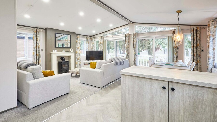 Host Stay Brackencroft Lodge