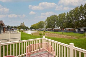 2 bedrooms, Internet - Host Stay Tarn Lodge (York)