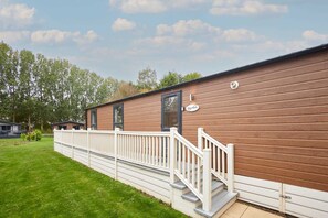 House - Host Stay Tarn Lodge (York)
