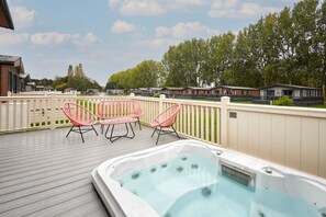 House - Host Stay Tarn Lodge (York)