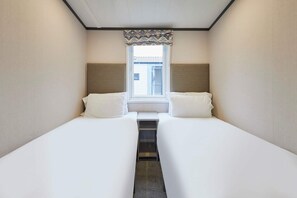 House | 2 bilik tidur, meja, Internet 