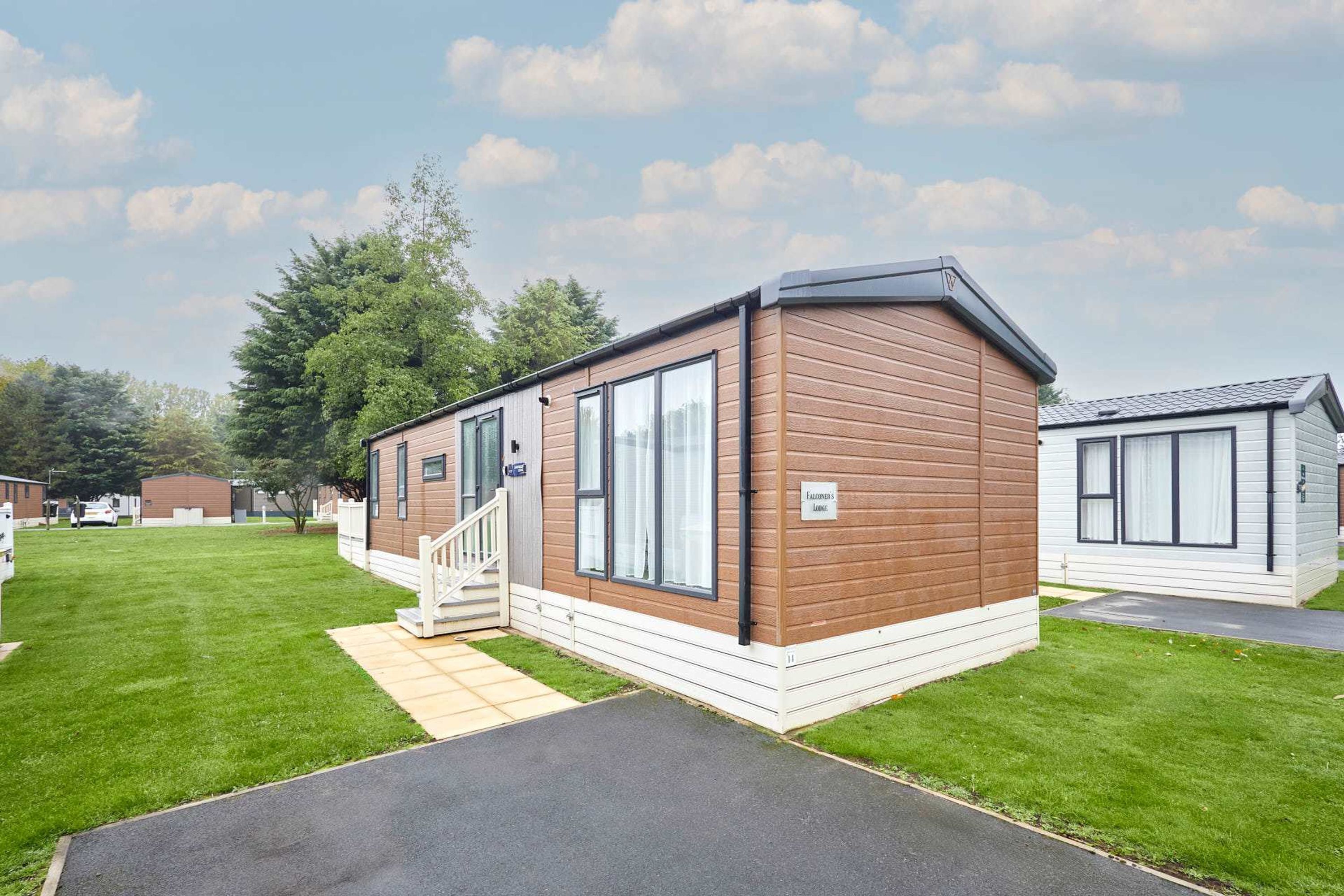 House | 2 bedrooms, desk, Internet