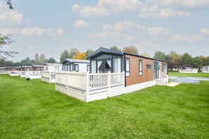 House | 2 bilik tidur, meja, Internet 