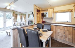 House | 2 bedrooms, Internet - Host Stay Brooksbank Lodge (York)