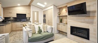 Host Stay Fir Tree Lodge