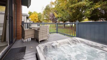 House | 2 bedrooms, Internet