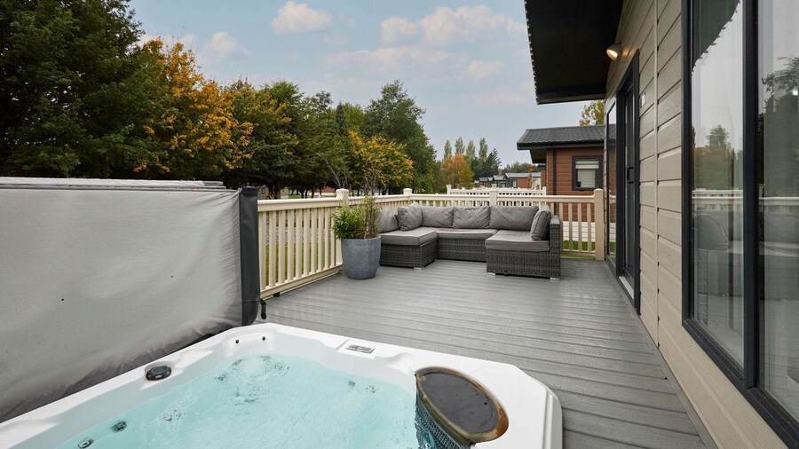 Host Stay Primrose Lodge