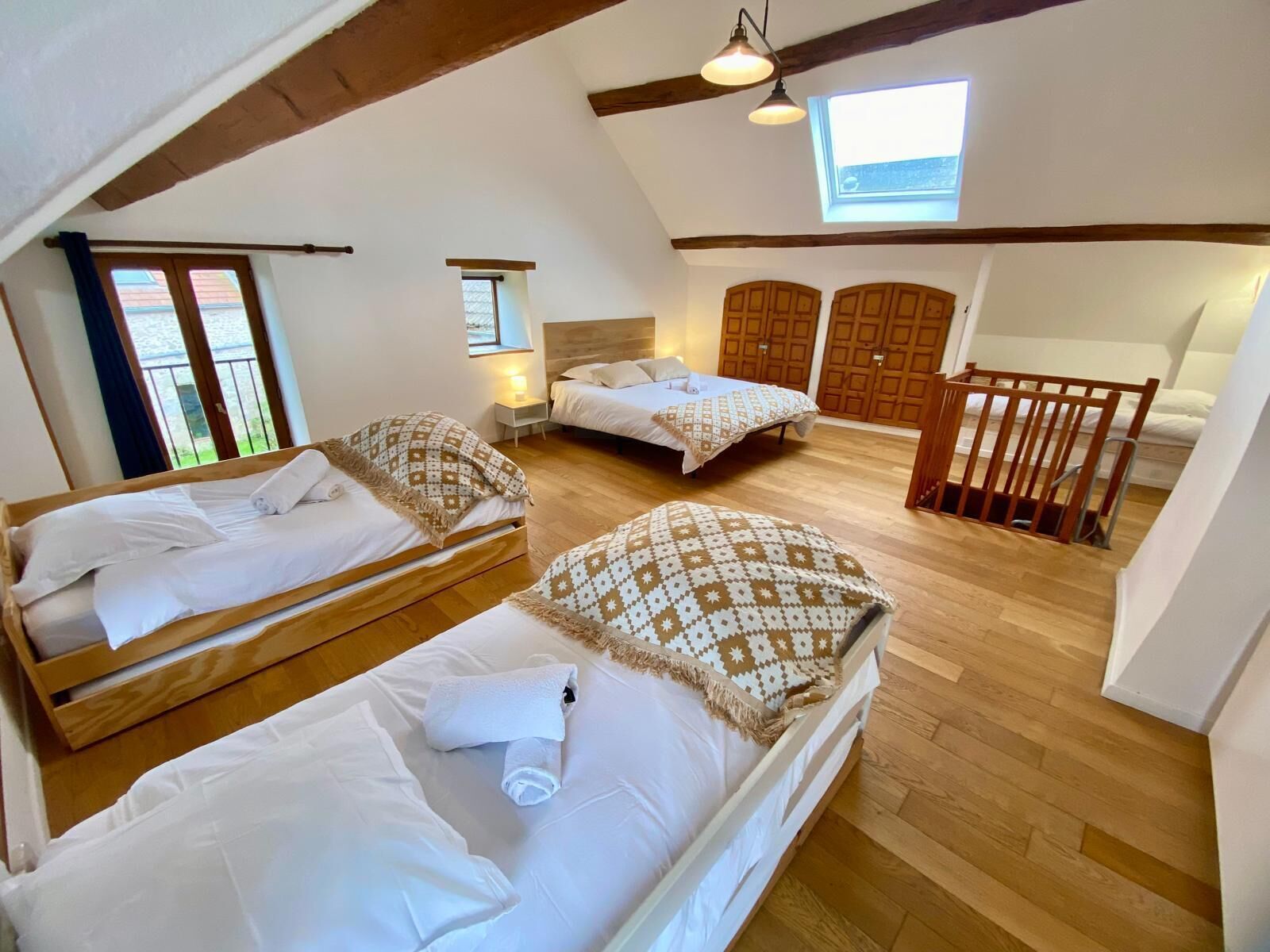 3 camere, Wi-Fi, lenzuola