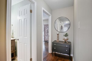 House, 2 Bedrooms | Interior