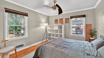 2 habitaciones, espacio para trabajar con laptop y wifi gratis