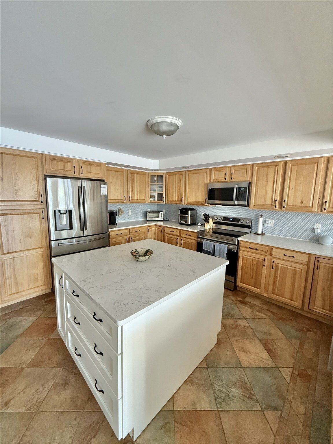 House, 4 Bedrooms | Private kitchen | Fridge, oven, coffee/tea maker, toaster