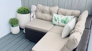 Room, 1 Bedroom, Smoking | Property grounds