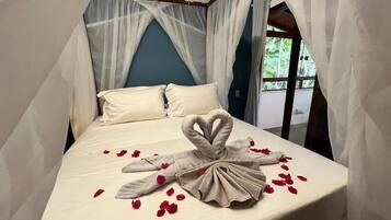 Blackout curtains, iron/ironing board, free WiFi