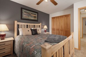 3 bedrooms, internet, bed sheets