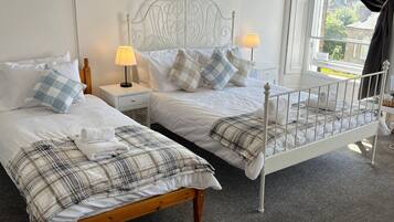 Standard Triple Room, Ensuite | Wi-fi percuma