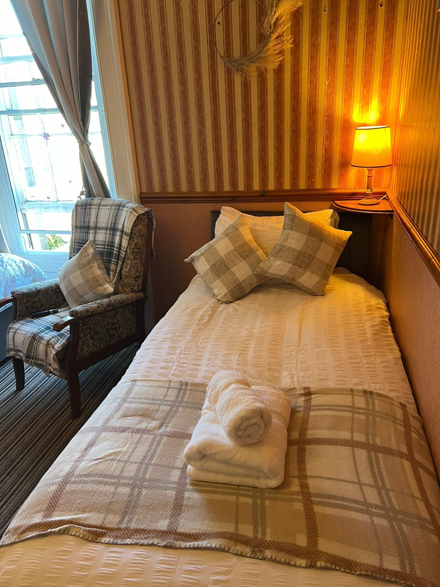 Standard Single Room, Shared Bathroom | Free WiFi