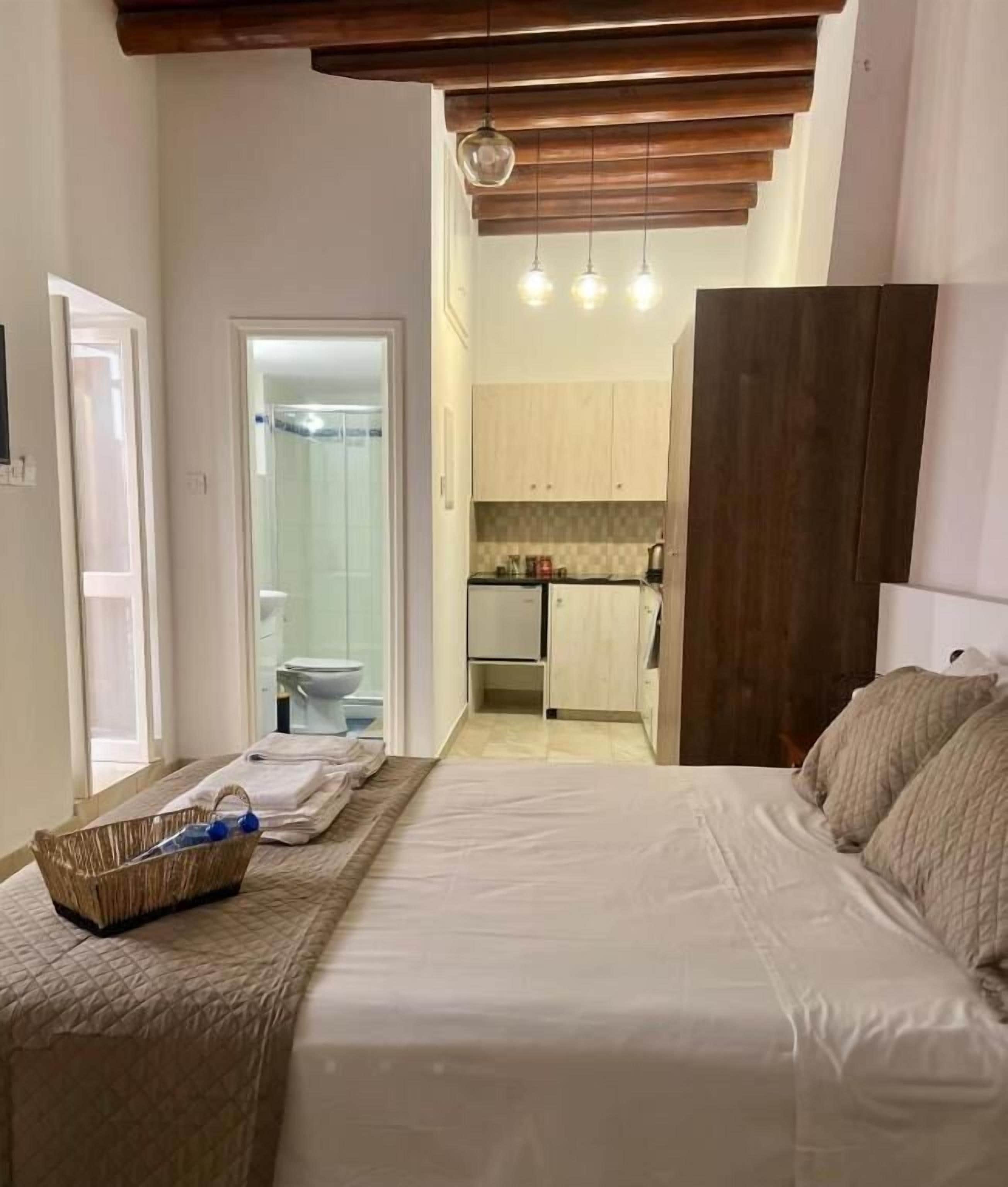 Deluxe Double Room | Free minibar, free WiFi