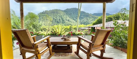 Double Room, Balcony, Courtyard View | Wi-fi percuma